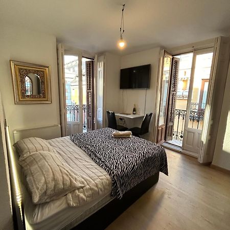 Room In Plaza Mayor Madrid Kültér fotó